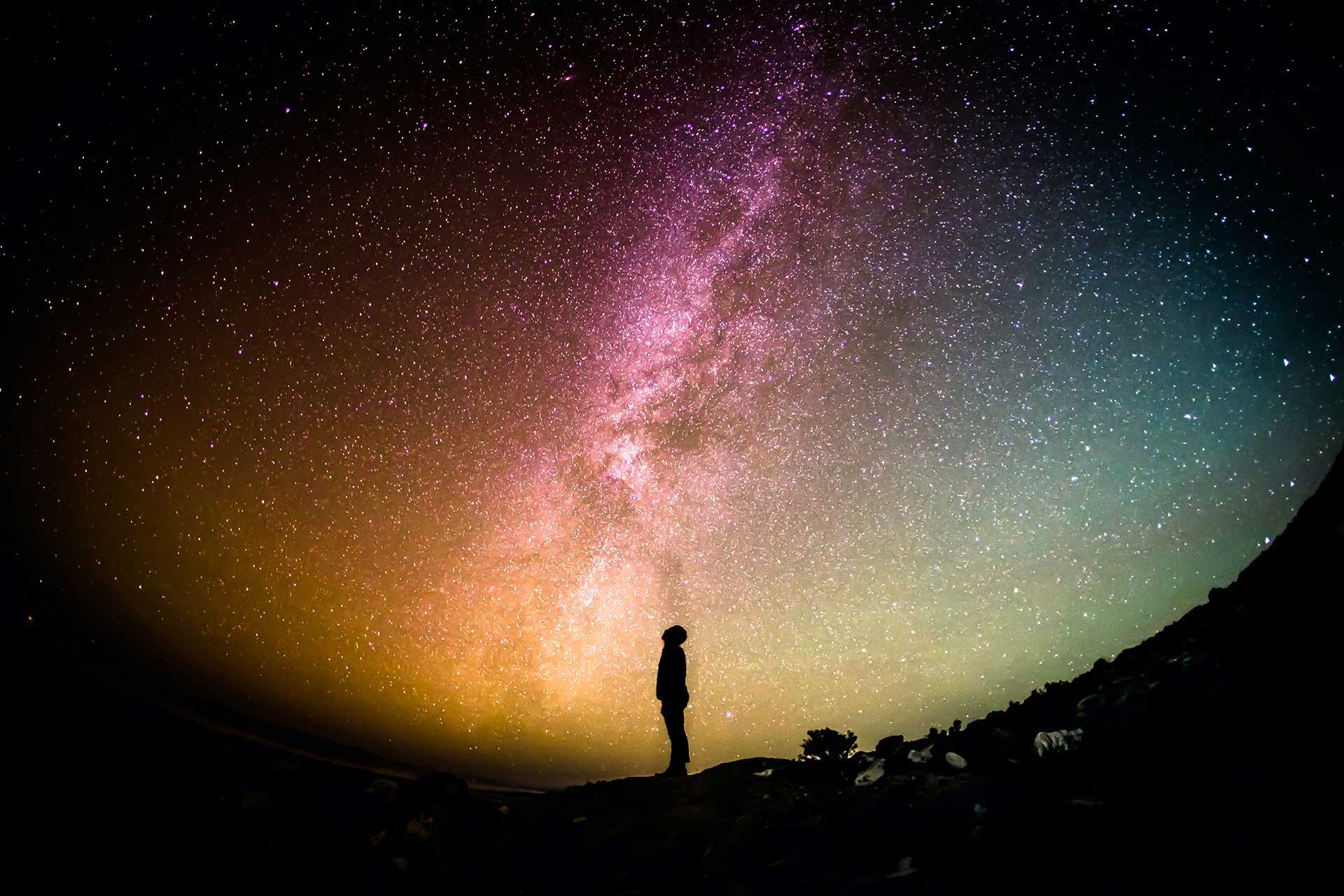 Как связаться с нашими гадалками онлайн